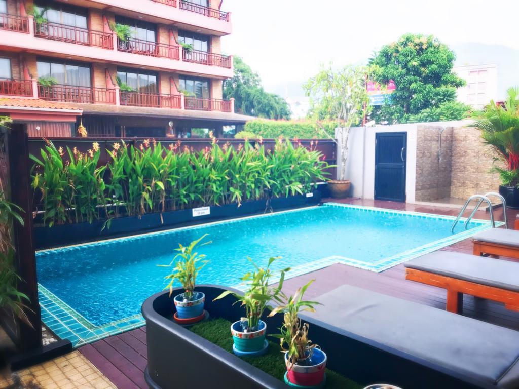 Patong Pool House Aparthotel Eksteriør bilde